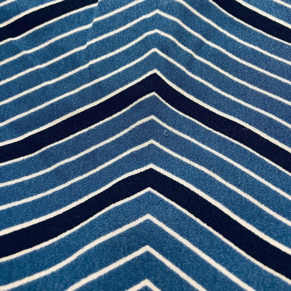 Blouse from Banana Republic - Picture 7 of 8